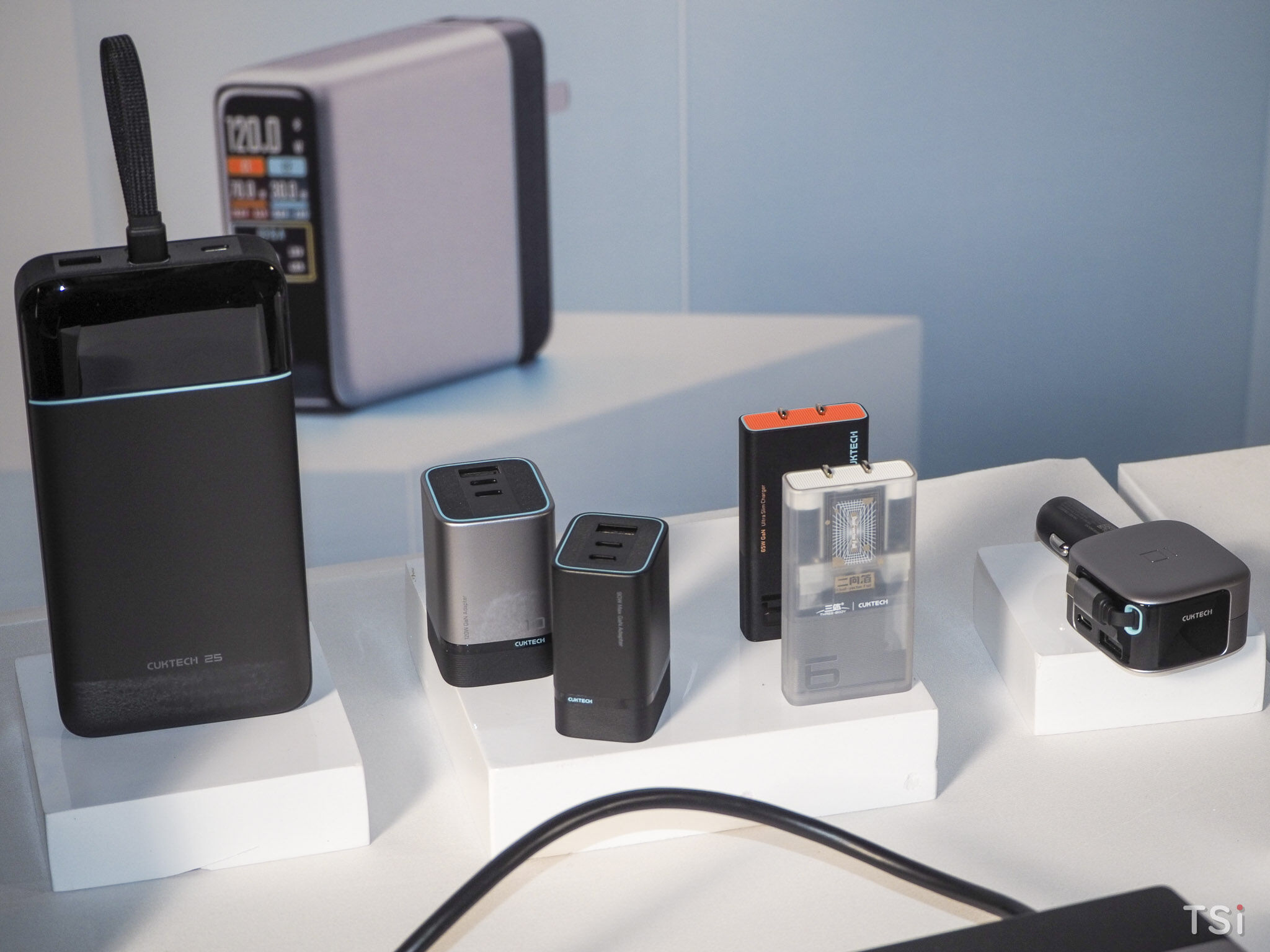 CUKTECH tổ chức sự kiện “Charge & Connect” đánh dấu vị trí trong thị trường công nghệ Việt Nam CUKTECH tổ chức sự kiện “Charge & Connect” đánh dấu vị trí trong thị trường công nghệ Việt Nam