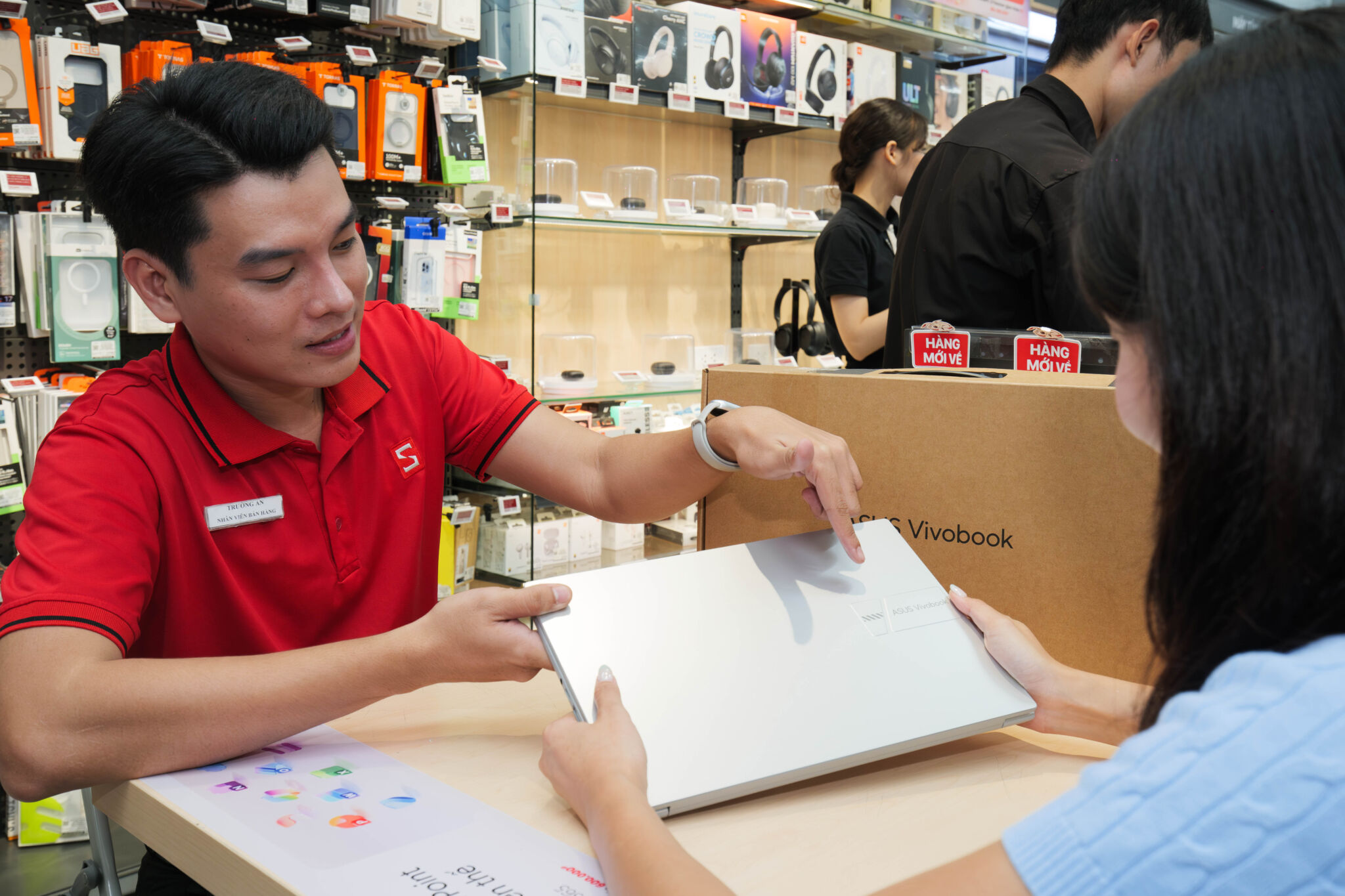 Học sinh đổi điểm THPT nhận voucher giảm đến 3 triệu, ưu đãi khủng mua sắm mùa nhập học tại CellphoneS