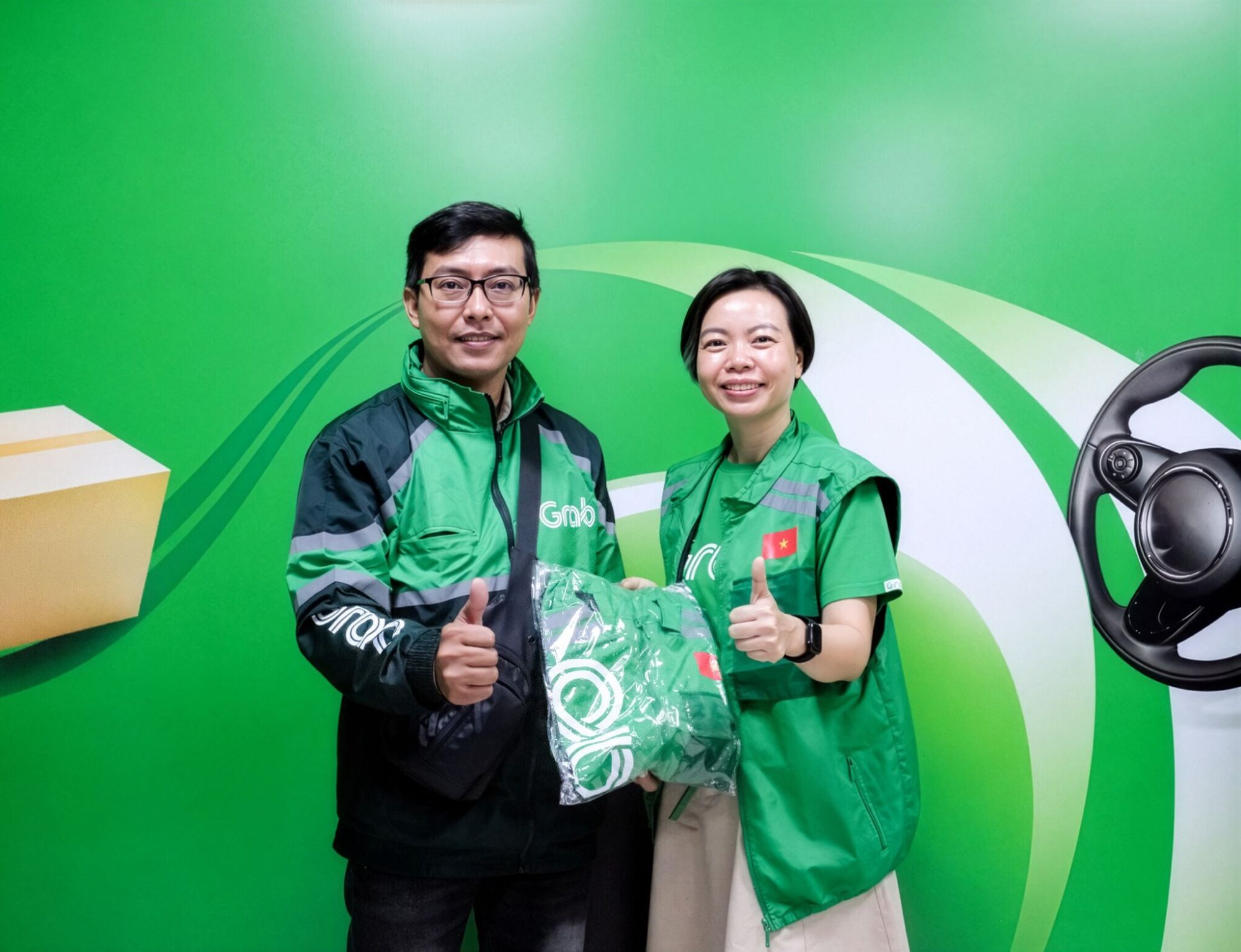Grab trao tặng hơn 35.000 phần quà cho các đối tác tài xế Grab trao tặng hơn 35.000 phần quà cho các đối tác tài xế