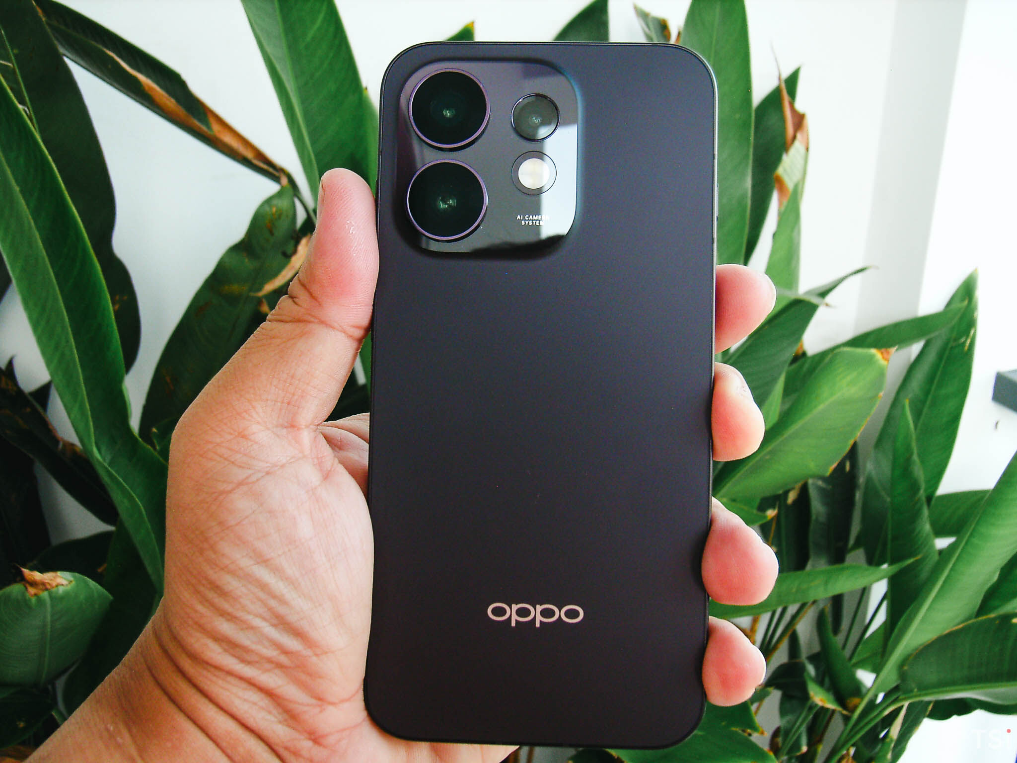 OPPO Reno16 5G: Thiết kế đẹp, hiệu năng cân bằng OPPO Reno16 5G: Thiết kế đẹp, hiệu năng cân bằng
