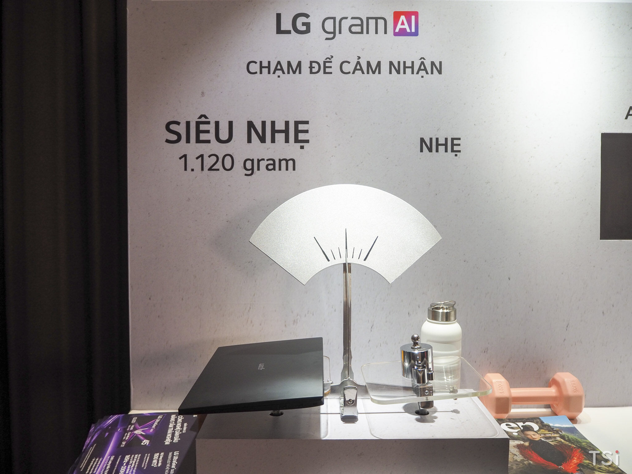 LG ra mắt thế hệ laptop LG gram AI 2026: Mỏng nhẹ tinh tế, bứt phá hiệu năng với Dual AI và chất liệu Aerominum hoàn toàn mới LG ra mắt thế hệ laptop LG gram AI 2026: Mỏng nhẹ tinh tế, bứt phá hiệu năng với Dual AI và chất liệu Aerominum hoàn toàn mới