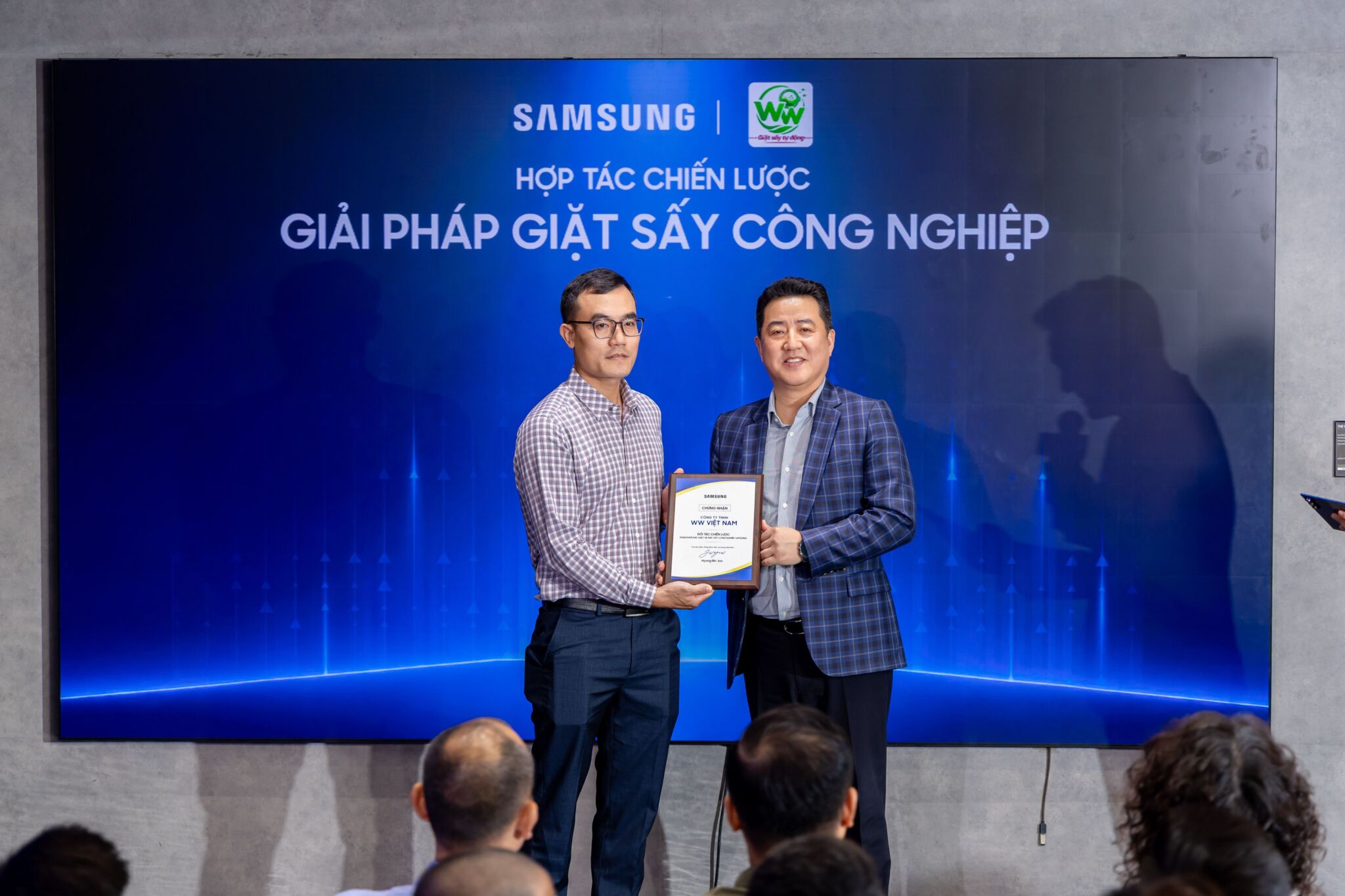 Samsung ra mắt giải pháp giặt sấy công nghiệp, đồng hành cùng doanh nghiệp tối ưu vận hành và phát triển bền vững Samsung ra mắt giải pháp giặt sấy công nghiệp, đồng hành cùng doanh nghiệp tối ưu vận hành và phát triển bền vững