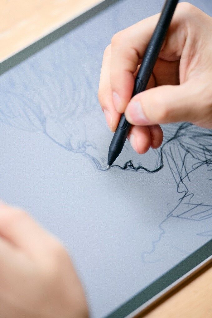 Wacom MovinkPad Pro 14 – Phiên bản chuyên nghiệp của máy tính bảng sáng tạo di động Wacom MovinkPad Pro 14 – Phiên bản chuyên nghiệp của máy tính bảng sáng tạo di động