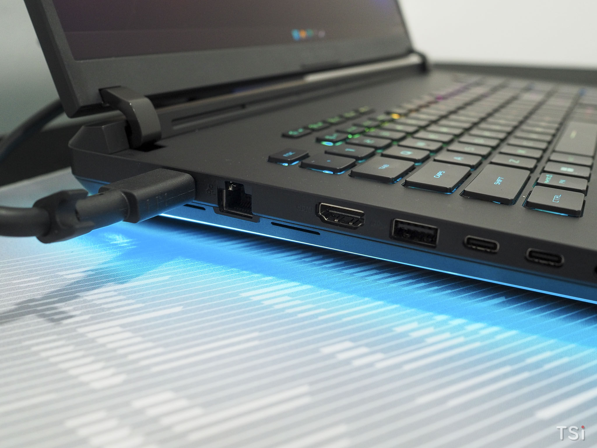 ASUS Republic of Gamers ra mắt ROG Strix SCAR 18 2026 tại Việt Nam ASUS Republic of Gamers ra mắt ROG Strix SCAR 18 2026 tại Việt Nam
