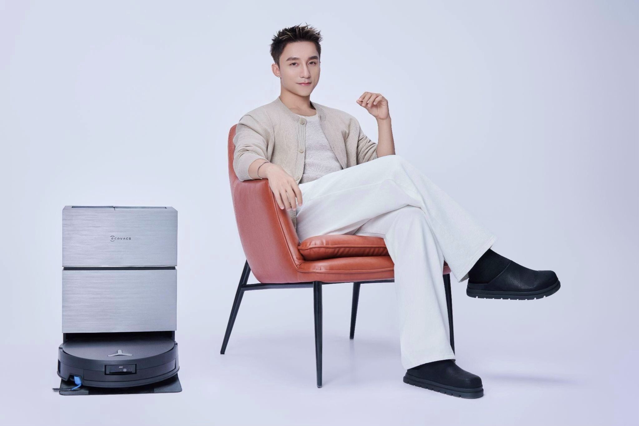 ECOVACS được công bố là thương hiệu robot hút bụi bán chạy số 1 thị trường Việt Nam năm 2025-2026