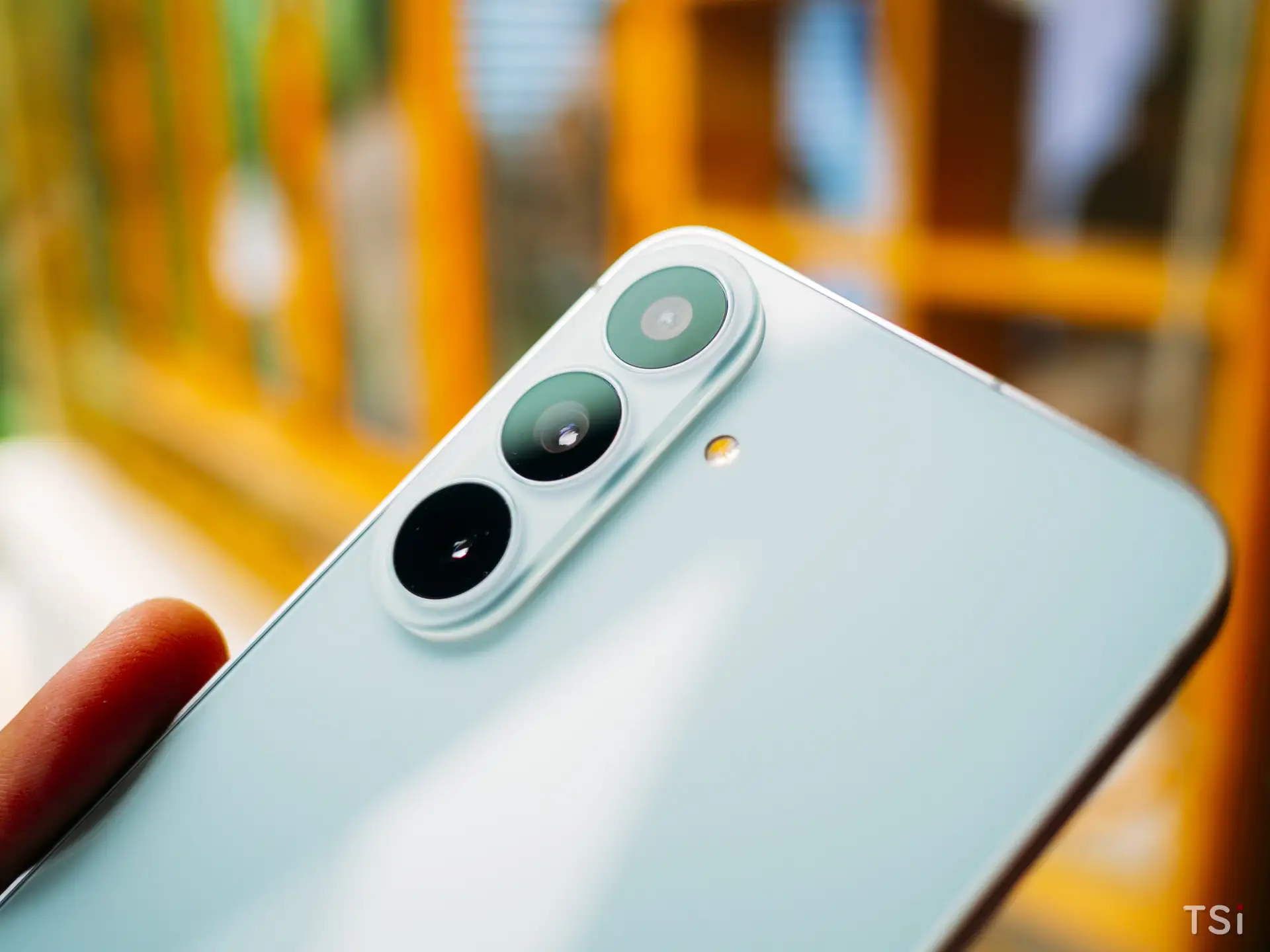 Galaxy S26 FE: Khi camera và AI cùng tạo chất Epic Galaxy S26 FE: Khi camera và AI cùng tạo chất Epic