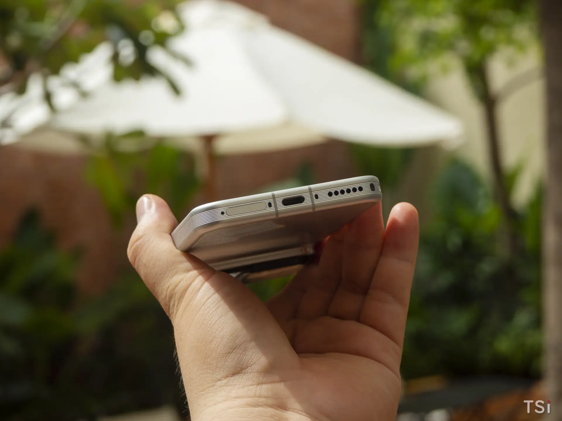 Hình ảnh HONOR Robot Phone tại Việt Nam Hình ảnh HONOR Robot Phone tại Việt Nam