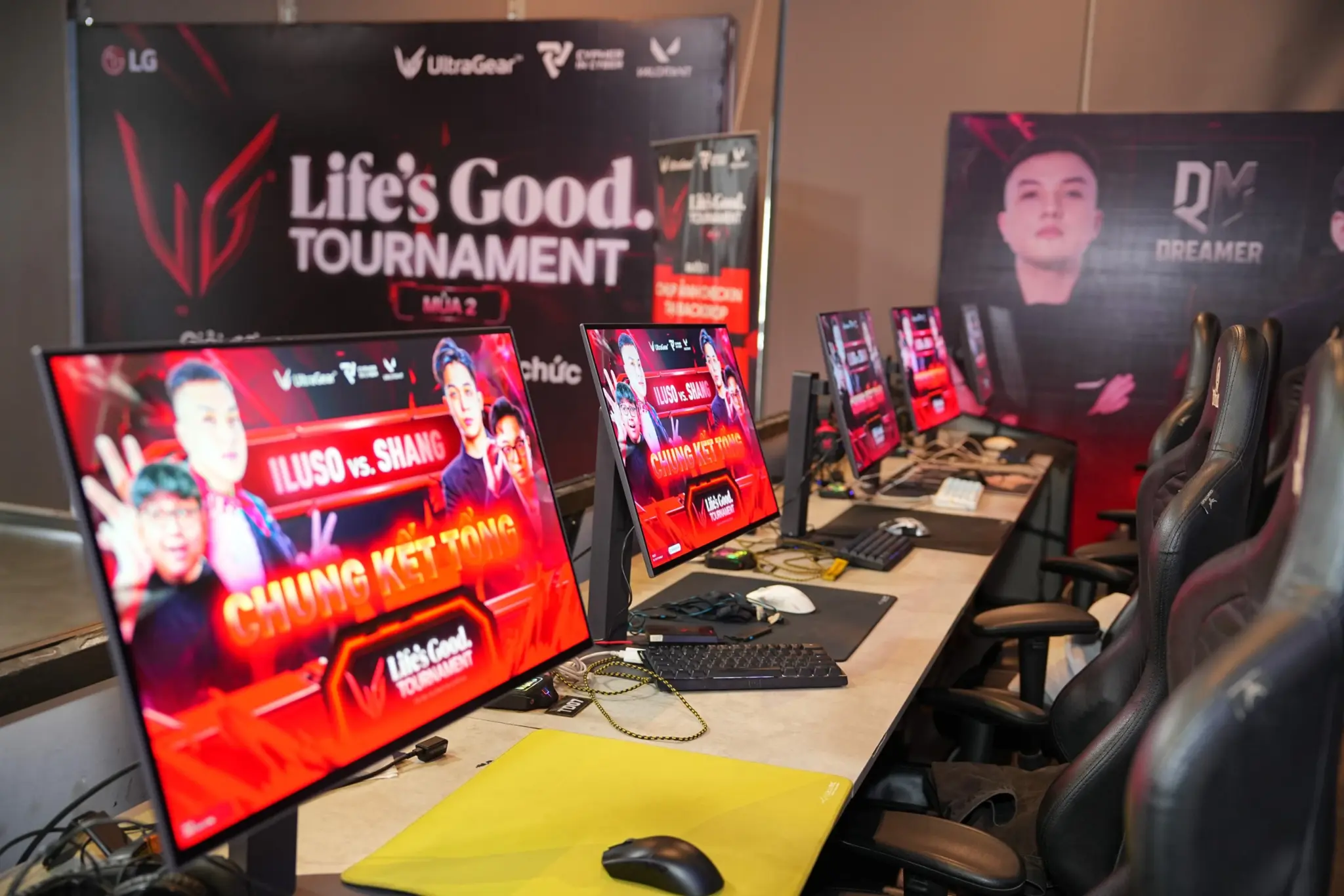 LG Life’s Good Tournament 2026 Hành trình kết nối cộng đồng eSports và trải nghiệm công nghệ UltraGear thế hệ mới LG Life’s Good Tournament 2026 Hành trình kết nối cộng đồng eSports và trải nghiệm công nghệ UltraGear thế hệ mới