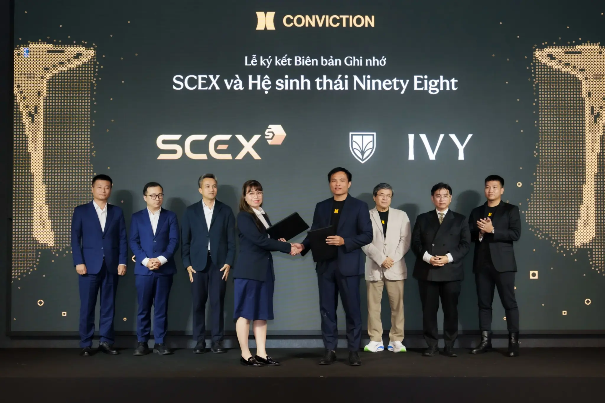 SCEX và IVY ký kết biên bản ghi nhớ hợp tác chiến lược, cùng hướng tới một hạ tầng thị trường tài sản số bền vững, minh bạch và hợp pháp tại Việt Nam SCEX và IVY ký kết biên bản ghi nhớ hợp tác chiến lược, cùng hướng tới một hạ tầng thị trường tài sản số bền vững, minh bạch và hợp pháp tại Việt Nam