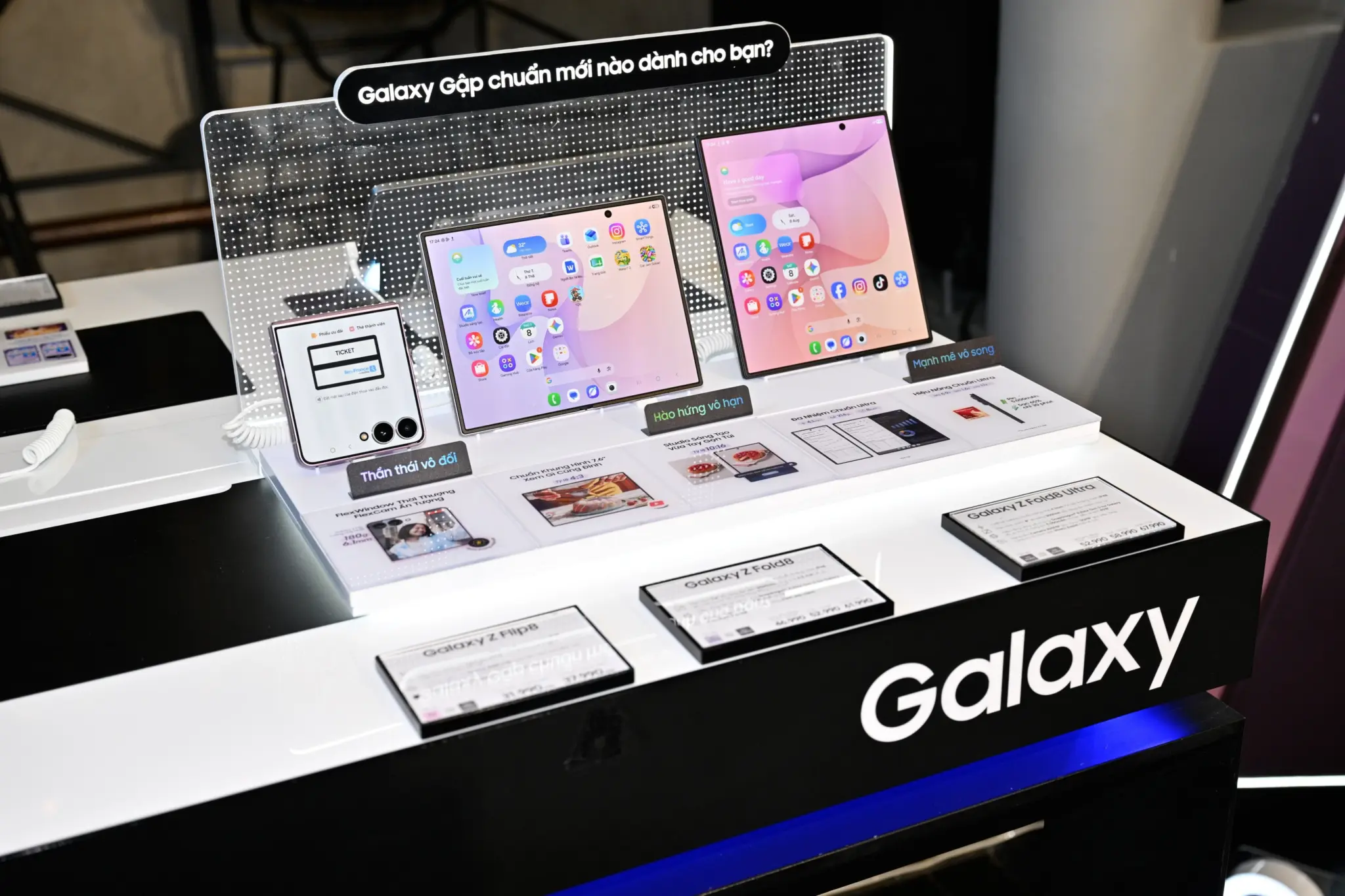 Thế Giới Di Động chính thức mở bán Galaxy Z8 Series: hơn 3.000 đơn đặt trước cùng 2 trải nghiệm nhận máy đặc biệt Thế Giới Di Động chính thức mở bán Galaxy Z8 Series: hơn 3.000 đơn đặt trước cùng 2 trải nghiệm nhận máy đặc biệt