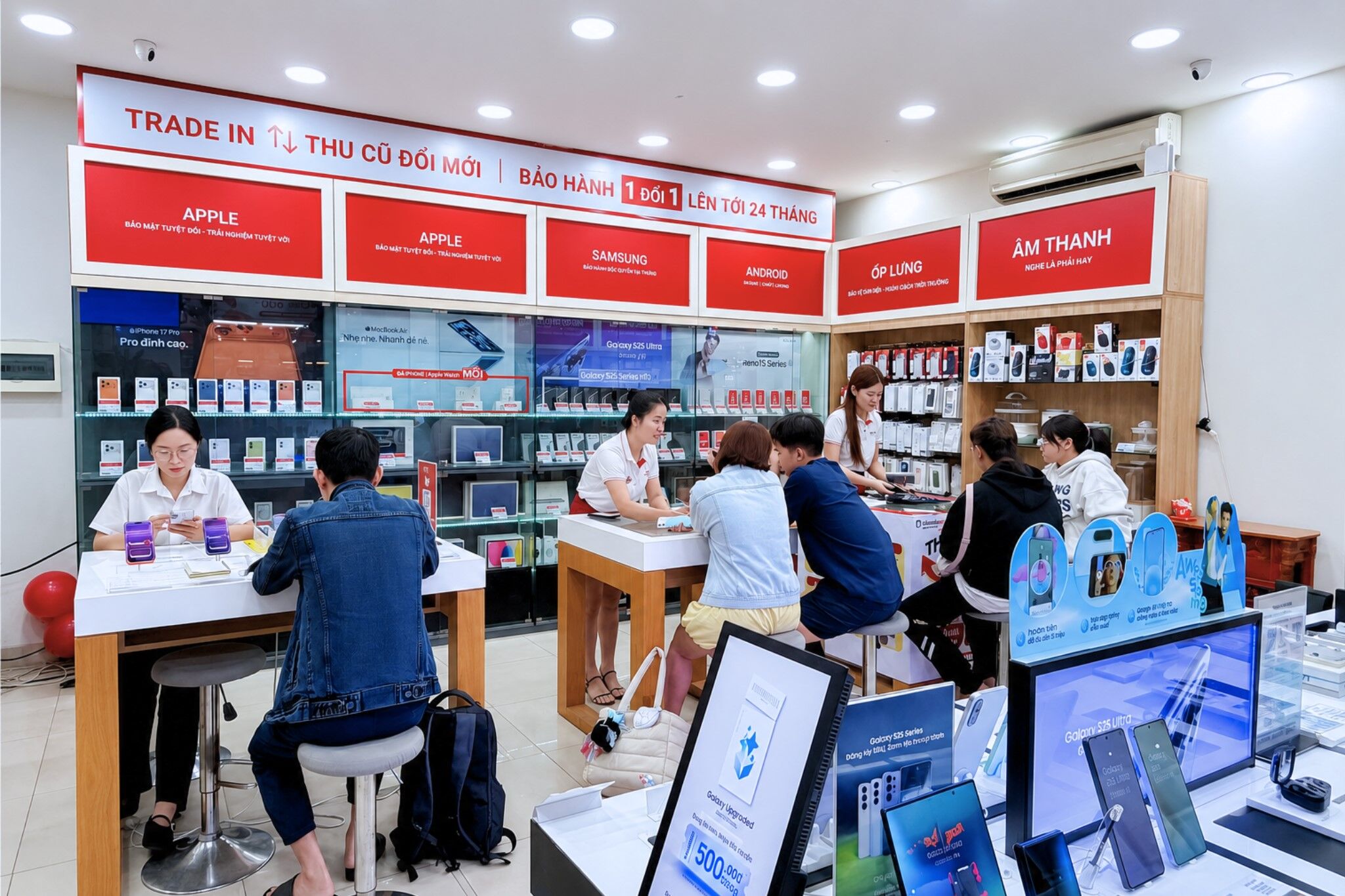 Thị trường máy cũ sôi động trước mùa flagship mới Thị trường máy cũ sôi động trước mùa flagship mới