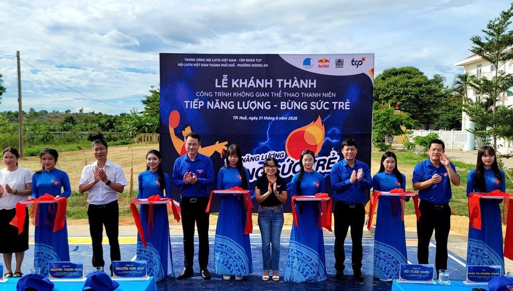 tiep-nang-luong-cho-thanh-nien-viet-nam-2