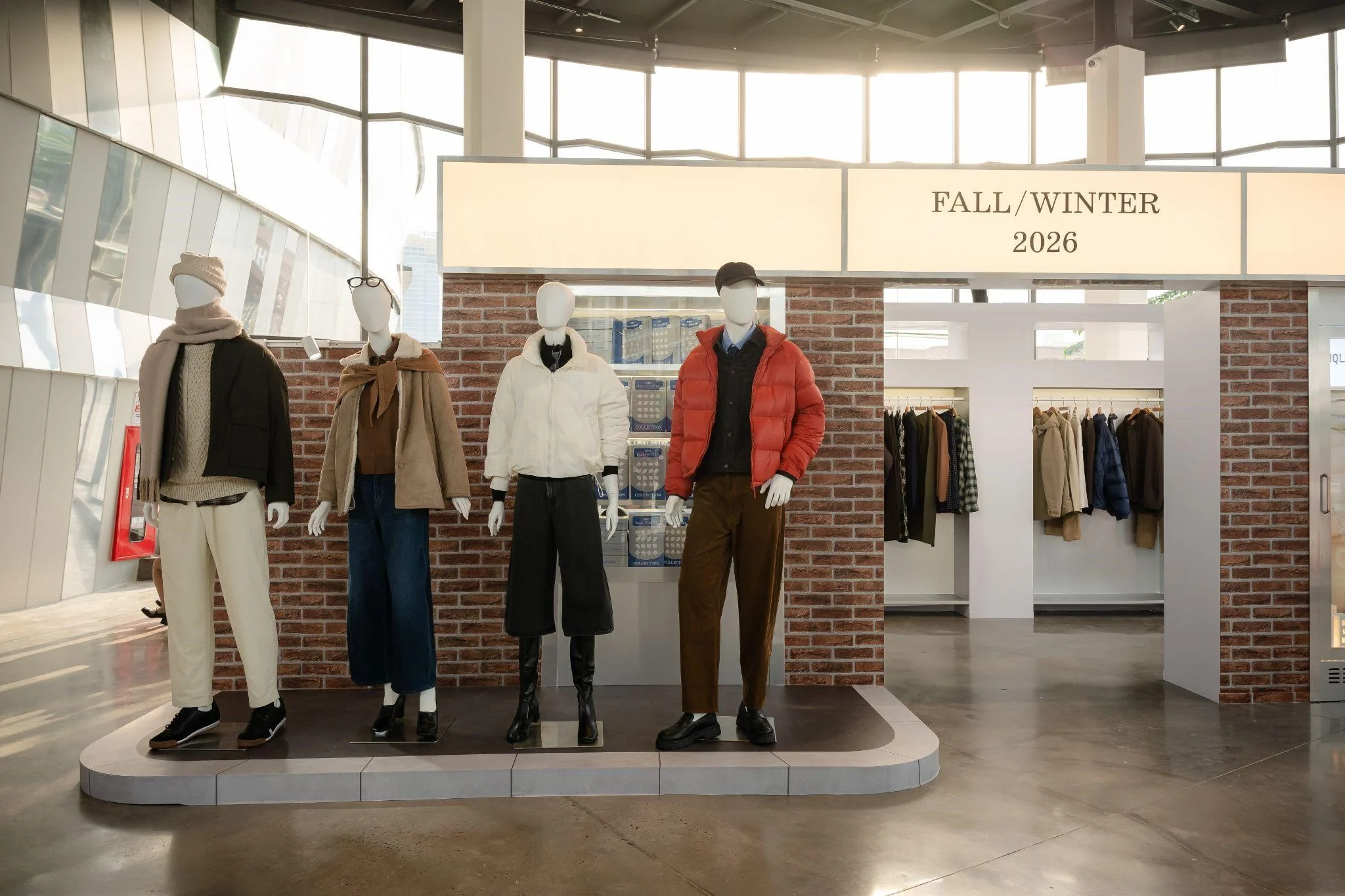 UNIQLO ra mắt bộ sưu tập LifeWear Thu/Đông 2026 lấy cảm hứng từ nhịp sống đô thị hiện đại UNIQLO ra mắt bộ sưu tập LifeWear Thu/Đông 2026 lấy cảm hứng từ nhịp sống đô thị hiện đại