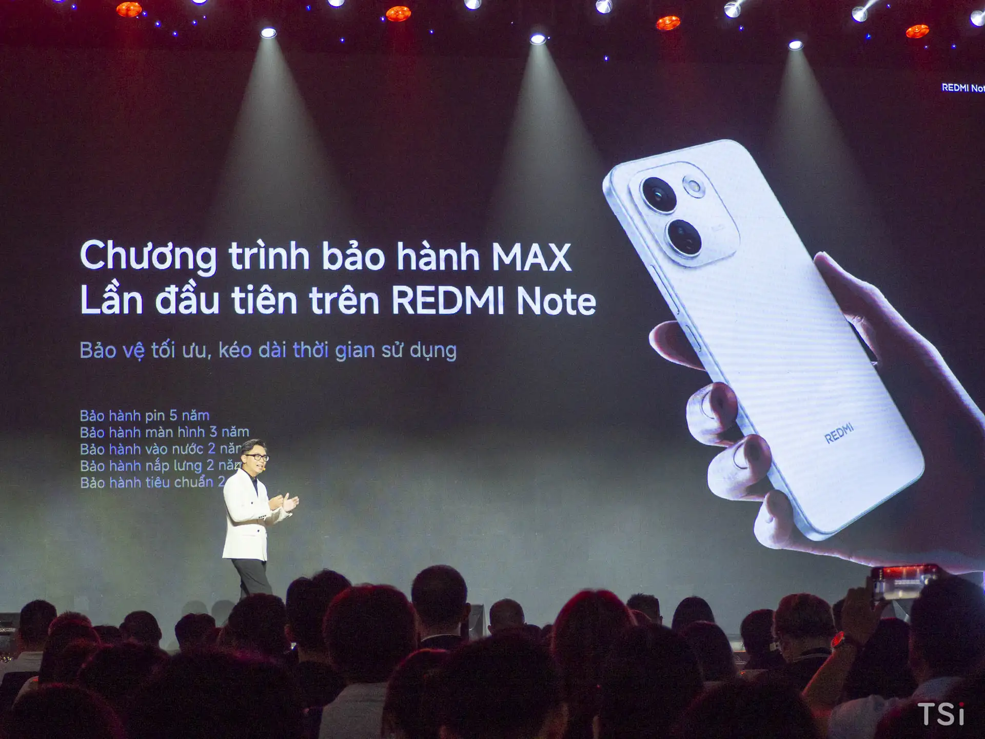 Xiaomi REDMI Note 17 Series: pin đến 10.000mAh, cập nhật đến 6 năm và độ bền toàn diện Xiaomi REDMI Note 17 Series: pin đến 10.000mAh, cập nhật đến 6 năm và độ bền toàn diện